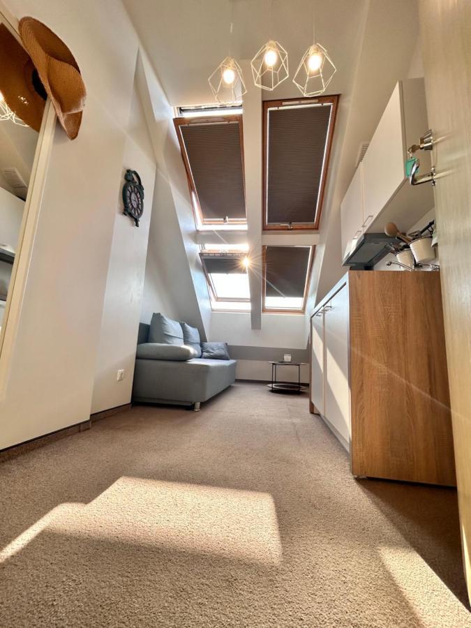 شقة Super Mini Loft With Outdoor Pool. بالانغا المظهر الخارجي الصورة