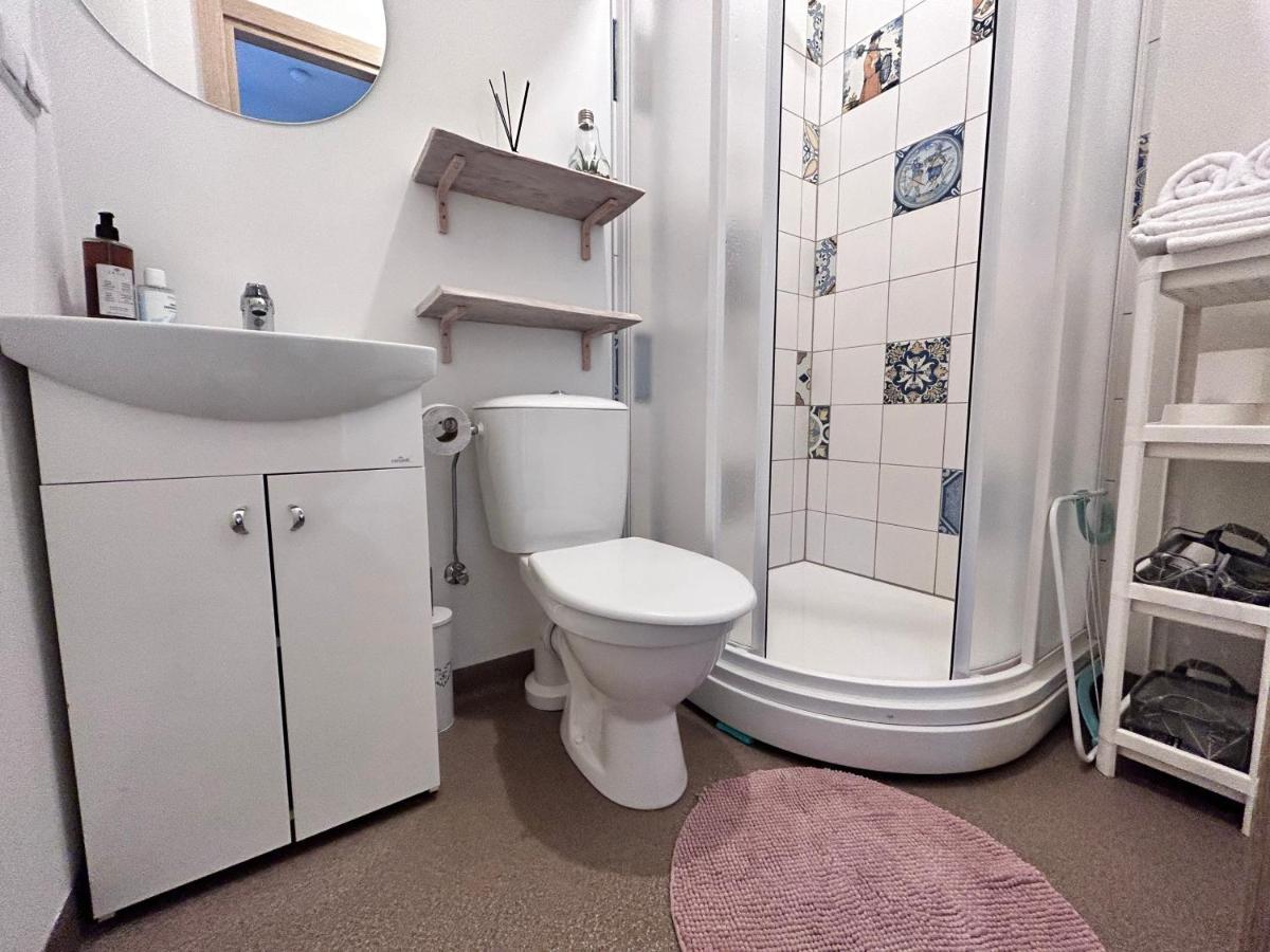 شقة Super Mini Loft With Outdoor Pool. بالانغا المظهر الخارجي الصورة